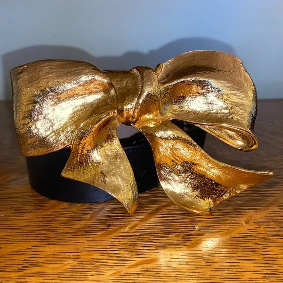 Christopher Ross 24 KT Gold Bow Belt 1983 Christopher Ross Gold Bow Belt Buckle | PARPARIAN main image 2
